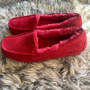 SOLD❤️ UGG Ansley Slipper, women’s size 10